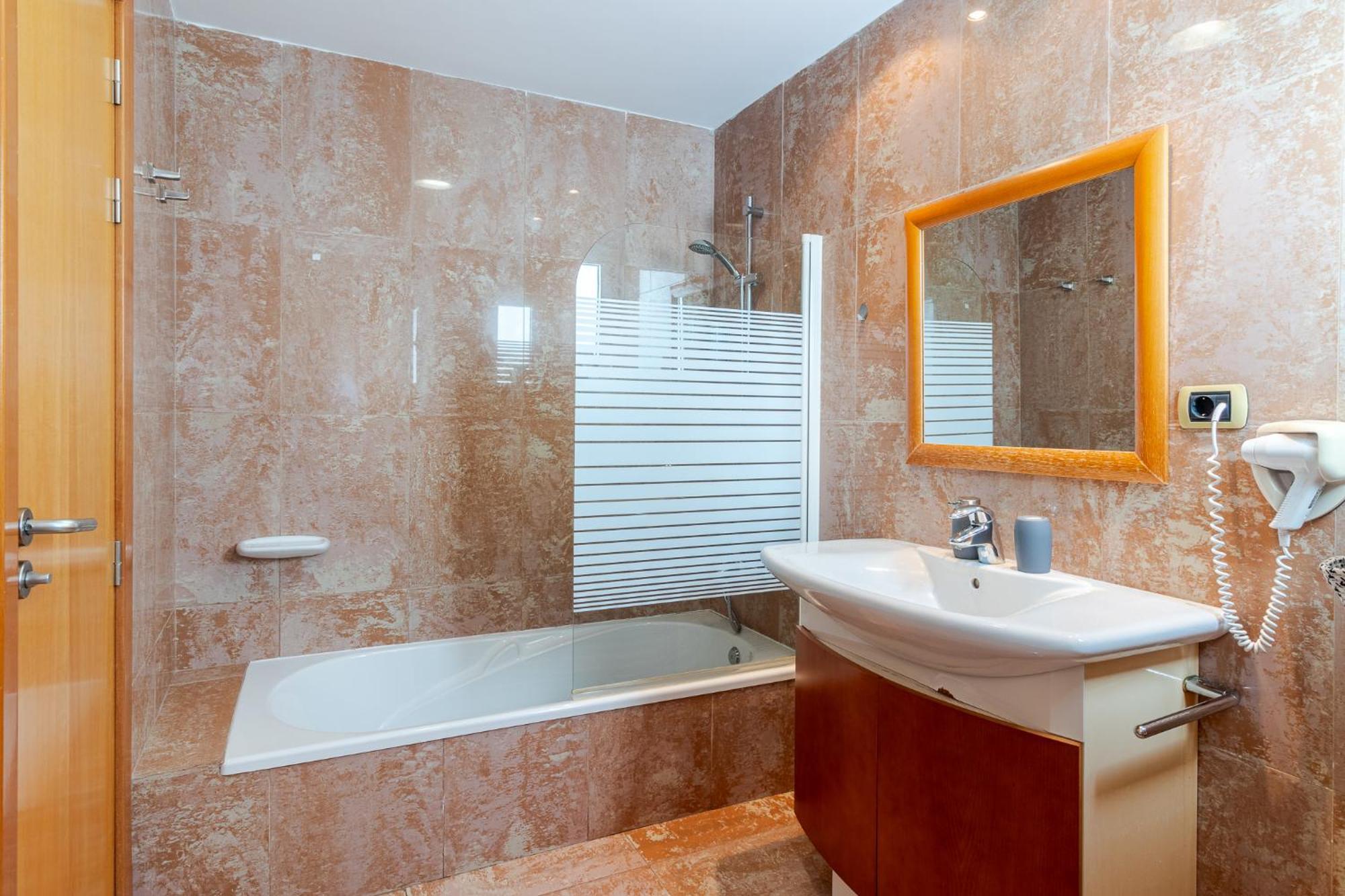 Espectacular Atico Con Terraza A 50 Mt Playa Canteras 라스팔마스 외부 사진