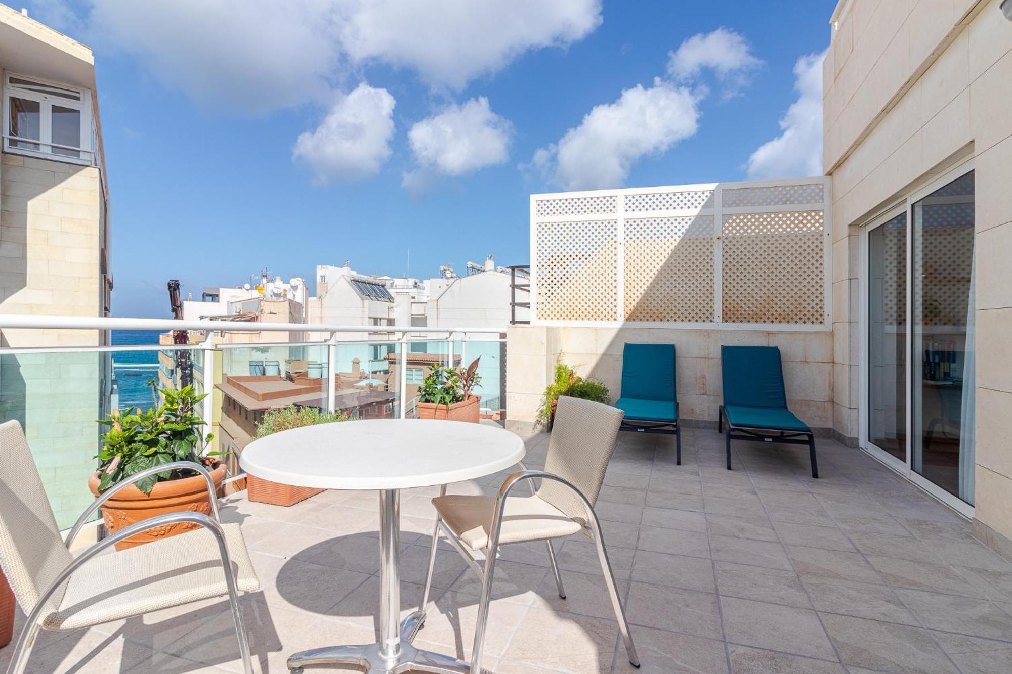 Espectacular Atico Con Terraza A 50 Mt Playa Canteras 라스팔마스 외부 사진